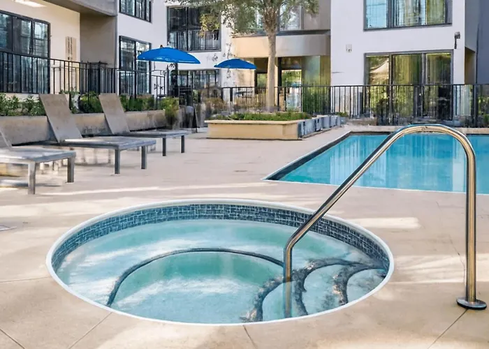 Streeterville 1br W Gym Pool Nr Navy Pier Chi-447