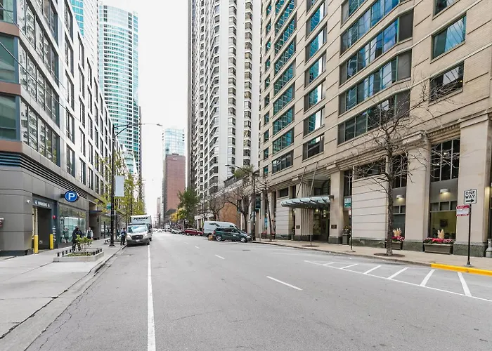 Streeterville 1br W Gym Pool Nr Navy Pier Chi-447 Apartamento